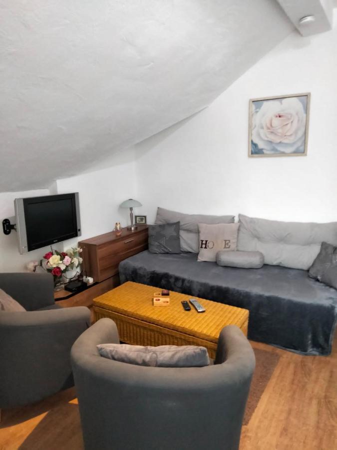 Ferienwohnung Neheim Mit Dennis Und Alexander Alexander Mit Klimaanlage Exteriér fotografie