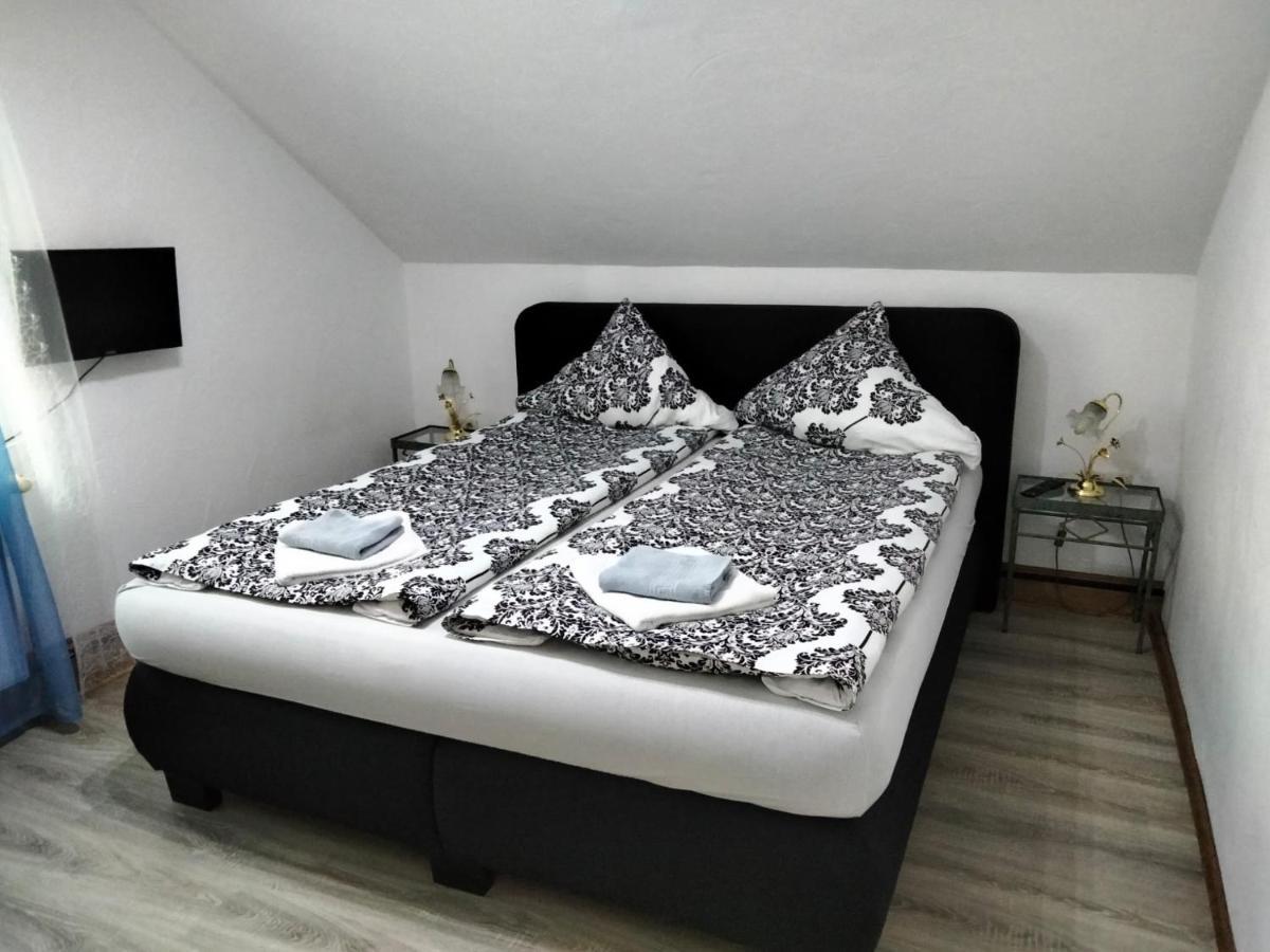 Ferienwohnung Neheim Mit Dennis Und Alexander Alexander Mit Klimaanlage Exteriér fotografie
